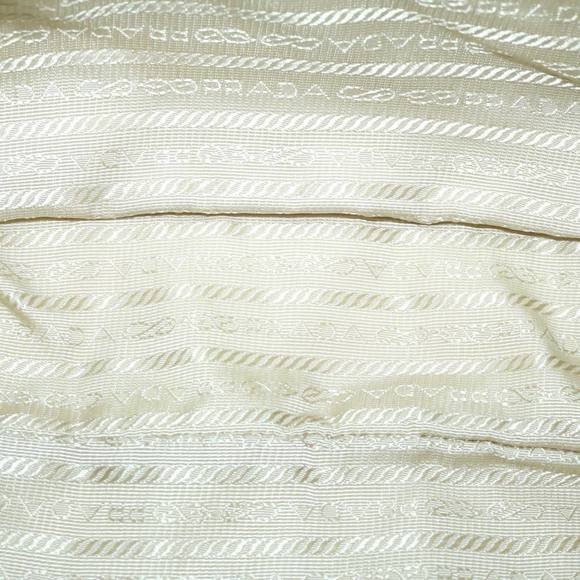 PRADA Shoulder Bag Nylon Beige Auth 65376 - Picture 11 of 16